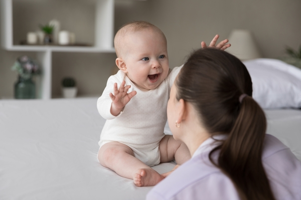 Нерво-психическое развитие детей первого года жизни