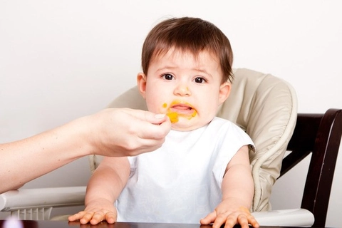 Ребенок совсем не ест овощи.