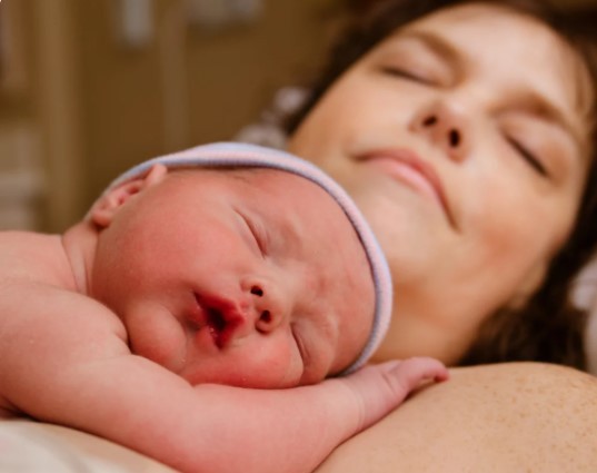 Для регистрации новорожденного необходимо предоставить следующие документы: